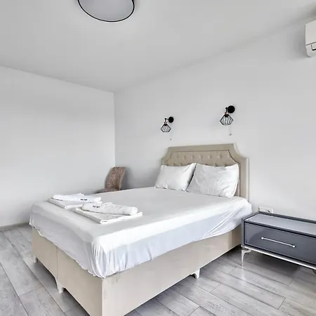 Sunny Seaside Retreat 2bd In By Flat Mаnаger Apartment *